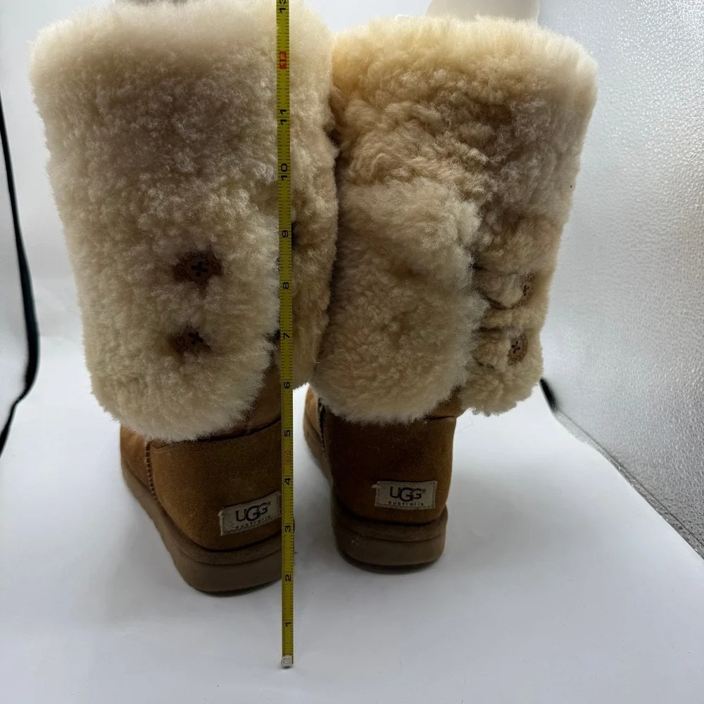 UGG over knee
